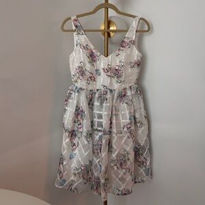 Anthropologie white floral dress size 2P